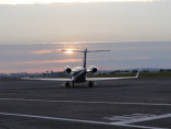 Bombardier learjet 45 take off, avion jet privé