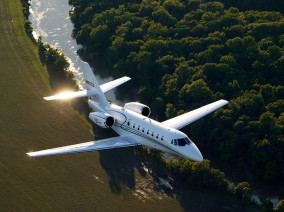 cessna-citation-sovereign-flying