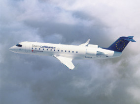 Bombardier Regional Jet CRJ, avion de ligne destiné à la location d'avion d'affaire pour des vols à la demande, crj-regional-flying-sky.