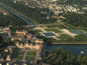 tour-de-paris-en-helicoptere-chateau-de-fontainebleau-vue-du-ciel