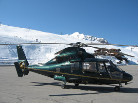 Excursion VIP en hélicoptère privé : Les Alpes en hélicoptère : Megève, Courchevel, Val d’Isère. Avec le service de vols à la demande d'AB Corporate Aviation, vol-helicoptere-alpes-exterieur-panorama.
