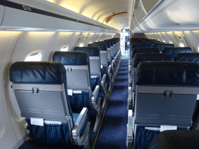 Erj 135 inside seats, affretement avion de ligne Embraer Erj 135